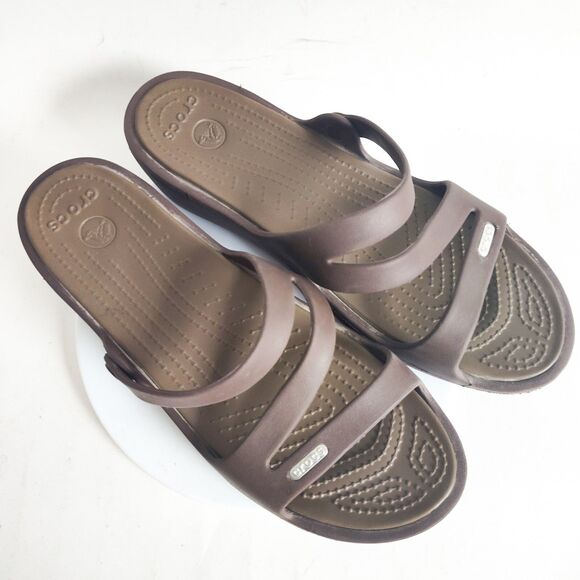 Crocs Comfort Sandals Size 9 Iconic Swiftwater Brown Slides Waterproof Wedge - Picture 8 of 10